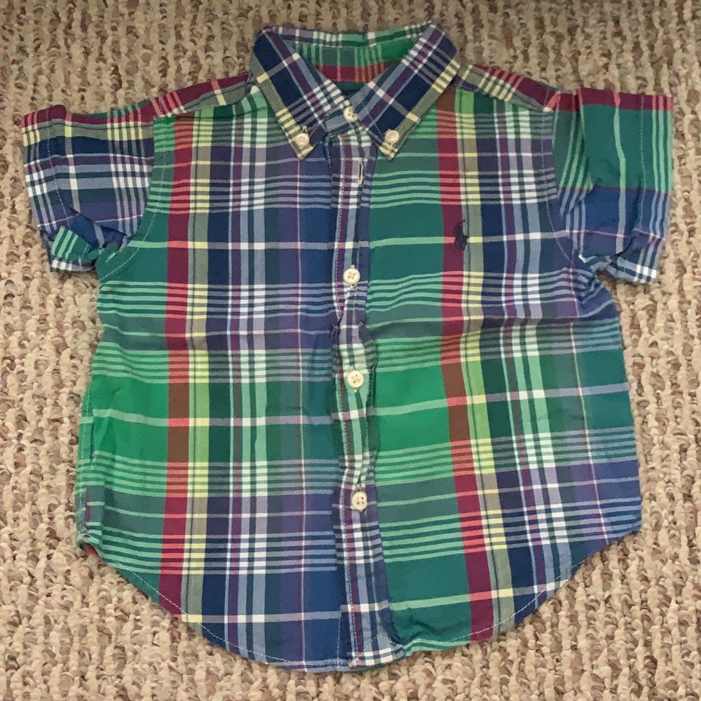 Polo short sleeve button up